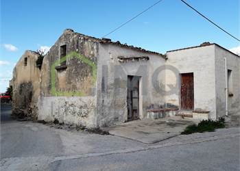 V136 Casale Rustico in riserva Stagnone Marsala