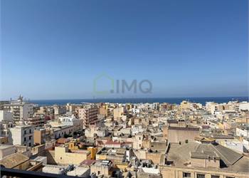 V.205 Panoramico Lussuoso appartamento